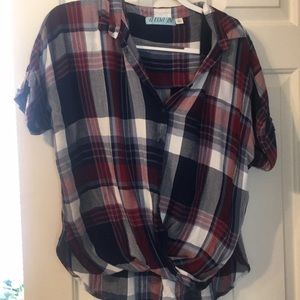 Short sleeved flannel button up